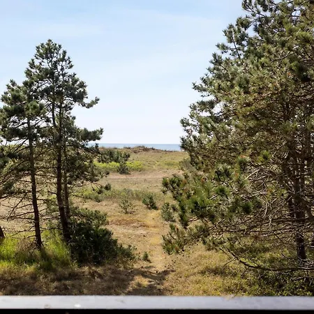 2 Bedroom Awesome In Holiday home