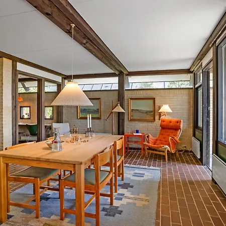 2 Bedroom Awesome In