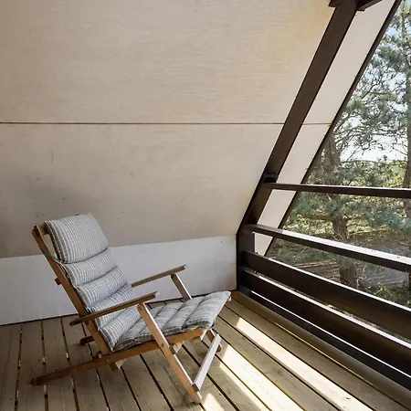 2 Bedroom Awesome In Holiday home *