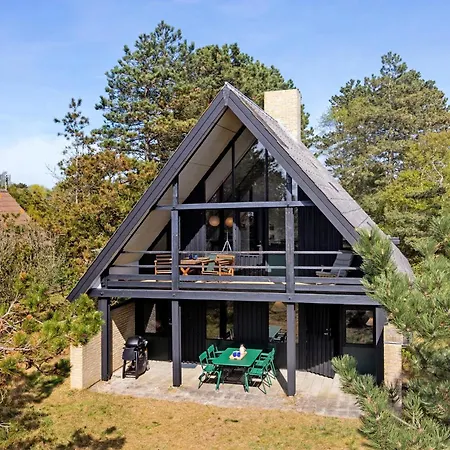 Holiday home 2 Bedroom Awesome In *